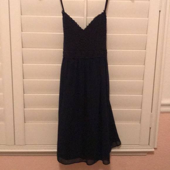 Semi formal dress - Picture 2 of 3